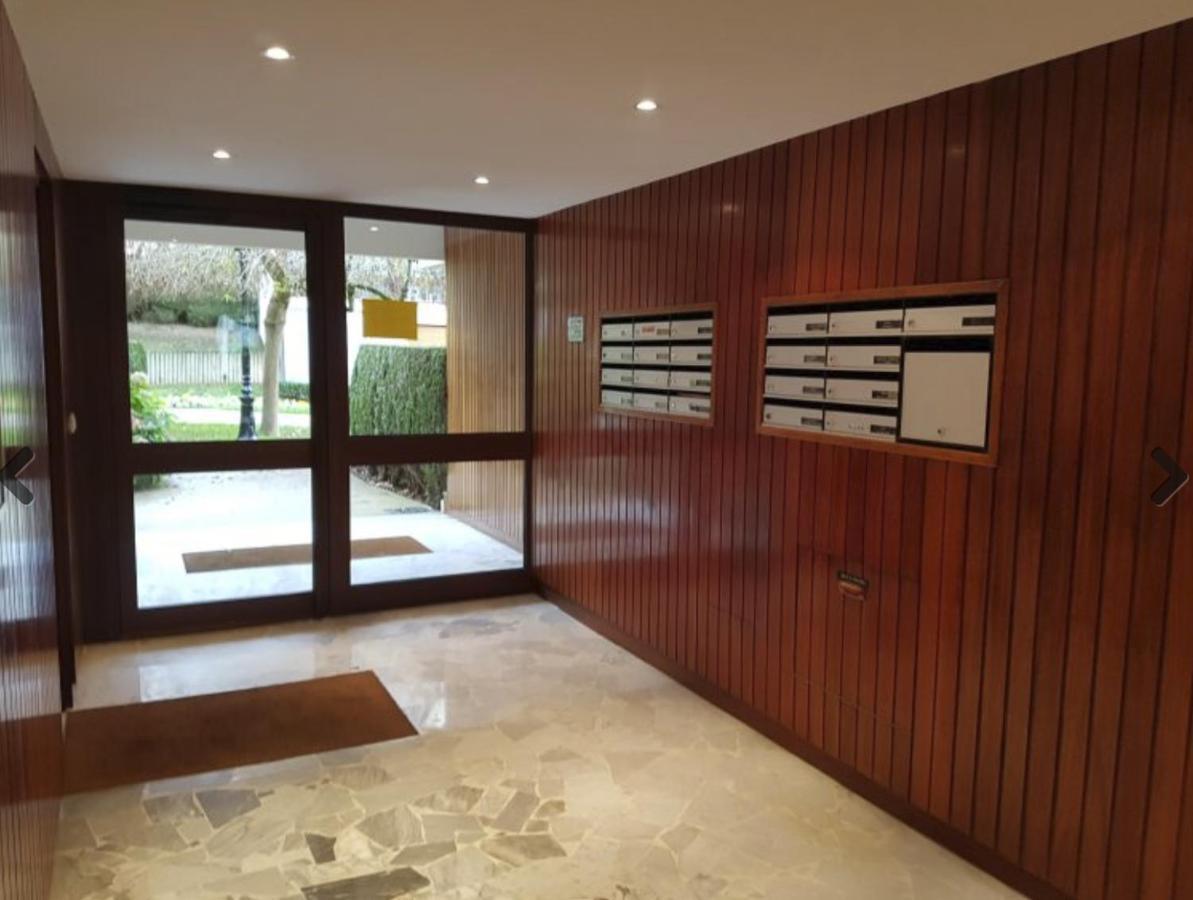 Apartment Grand Proche Versailles Chateau *
