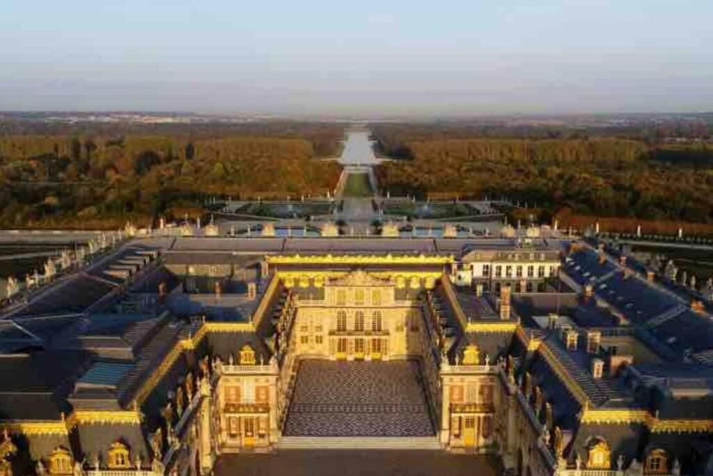 Grand Proche Versailles Chateau